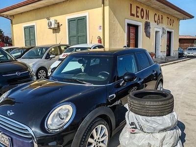 Occasion Mini Cooper D Hype 116 ch (85 kW) 2017 Noir Citadine