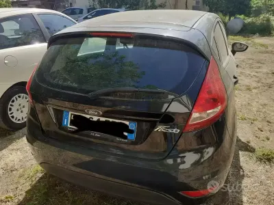 Usata Ford Fiesta 60 CV (44 kW) 2011 Utilitaria