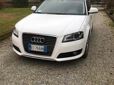 Usata Audi A3 Attraction 125 CV (91 kW) 2010 Bianco Utilitaria