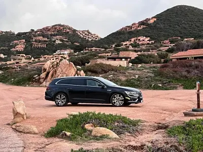 Usata Renault Talisman 160 CV (117 kW) 2018 Nero Station wagon
