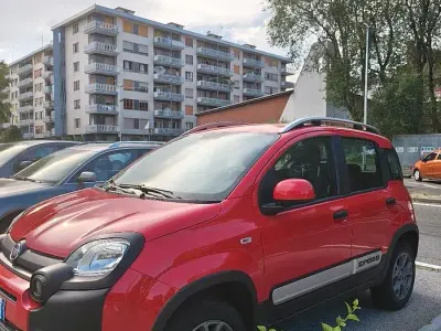 Usata Fiat Panda Cross Cross 85 CV (62 kW) 2020 Rosso Utilitaria