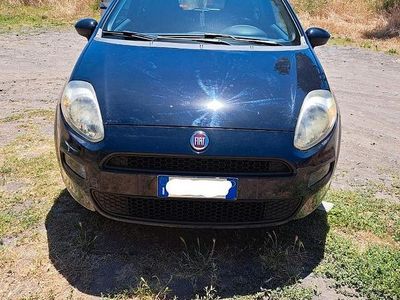 Usata Fiat Punto Street 75 CV (55 kW) 2015 Blu Utilitaria