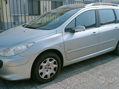 Usata Peugeot 307 90 CV (66 kW) 2007 Grigio Station wagon
