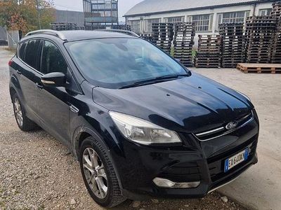 Usata Ford Kuga Titanium 150 CV (110 kW) 2015 Nero SUV