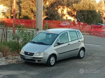 Usata Fiat Idea 69 CV (50 kW) 2004 Monovolume