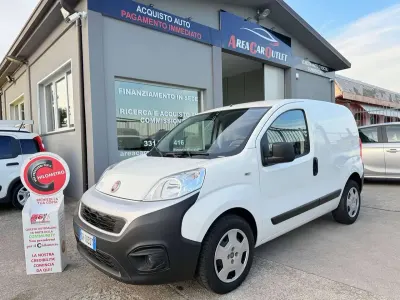Usata Fiat Fiorino 95 CV (69 kW) 2021 Bianco gelato Monovolume