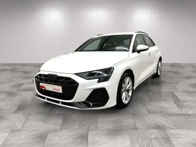 Usata Audi A3 S-Line 150 CV (110 kW) 2024 Bianco Berlina