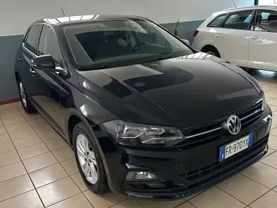 Usata VW Polo Highline 95 CV (69 kW) 2018 Nero Utilitaria