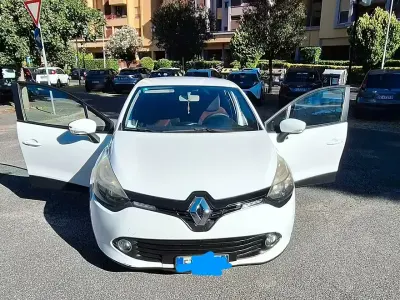 Usata Renault Clio IV 75 CV (55 kW) 2014 Bianco Berlina