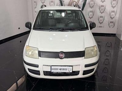 Usata Fiat Panda Active 77 CV (56 kW) 2012 Bianco Utilitaria