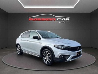 Usata Fiat Tipo Cross 101 CV (74 kW) 2021 Argento Berlina