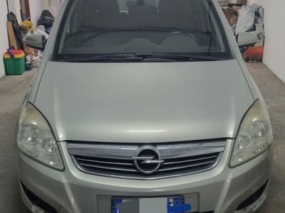 usata Opel Zafira 1.9 150cv