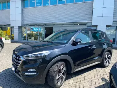 Usata Hyundai Tucson Xpossible 136 CV (100 kW) 2017 Nero SUV