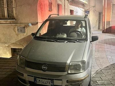 Usata Fiat Panda 54 CV (39 kW) 2004 Grigio Utilitaria