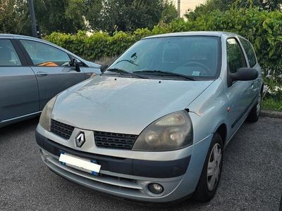 Renault Clio II