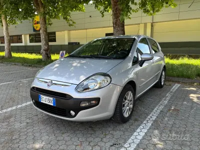Usata Fiat Punto Evo 77 CV (56 kW) 2010 Grigio Utilitaria