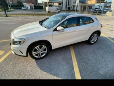 usata Mercedes GLA200 GLA 200 d Sport