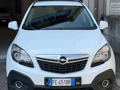 Usata Opel Mokka Cosmo 116 CV (85 kW) 2016 Bianco SUV