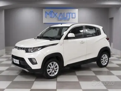 Usata Mahindra KUV100 83 CV (61 kW) 2019 Bianco SUV