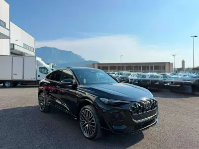 Nuova Audi Q5 Sportback S-Line 204 CV (150 kW) 2026 Nero SUV