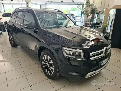 Usado Mercedes GLB180