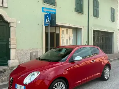Usata Alfa Romeo MiTo 85 CV (62 kW) 2012 Rosso Utilitaria