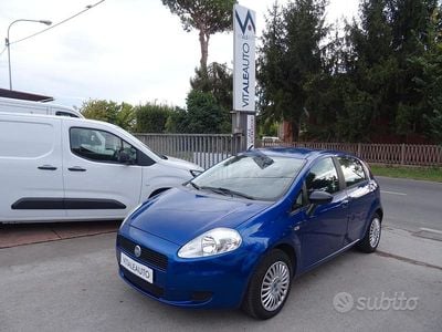 Usata Fiat Grande Punto Active 65 CV (47 kW) 2007 Blu Utilitaria