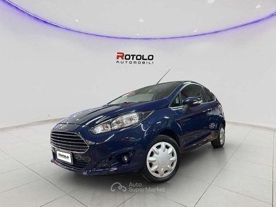 Usata Ford Fiesta 95 CV (69 kW) 2015 Blu Utilitaria