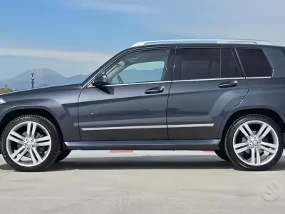 Käytetty Mercedes GLK350 224 HP (164 kW) 2010 Harmaa Katumaasturi