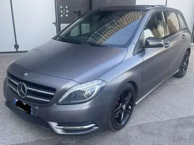 Usata Mercedes B220 Premium 170 CV (125 kW) 2014 Grigio Utilitaria