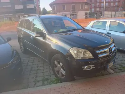 Usata Mercedes GL320 224 CV (164 kW) 2007 Nero SUV