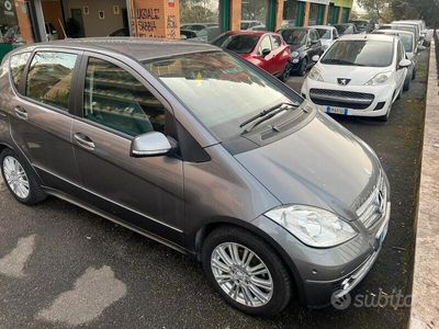 Mercedes A180