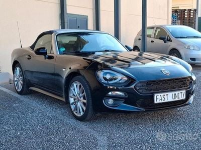 Fiat 124 Spider
