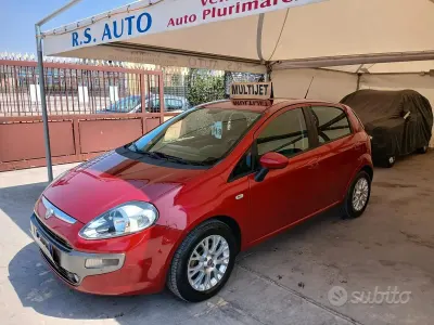 Brugt Fiat Punto Evo 75 HK (55 kW) 2011 Rød Hatchback