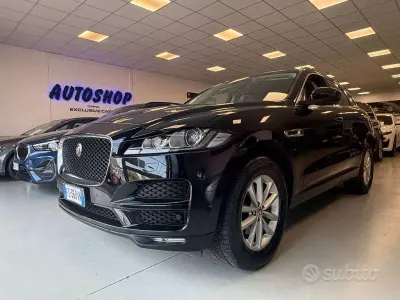 Usata Jaguar F-Pace Prestige 179 CV (131 kW) 2018 Nero SUV