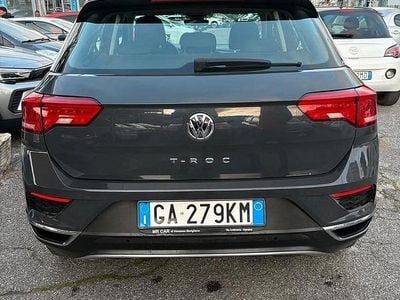 Usata VW T-Roc Advance 116 CV (85 kW) 2020 Grigio SUV