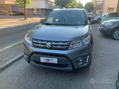 Usata Suzuki Vitara Cool 120 CV (88 kW) 2016 Grigio SUV