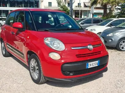 Usata Fiat 500L Lounge 85 CV (62 kW) 2012 Rosso Monovolume