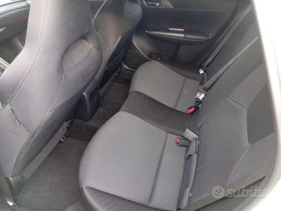 Usata Subaru Impreza 2010 Bianco Berlina