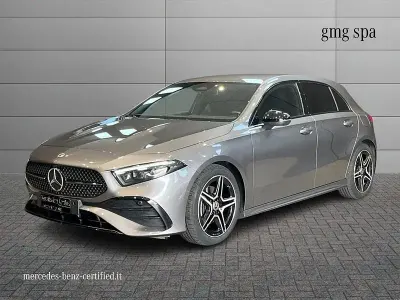 Usata Mercedes A180 Premium 116 CV (85 kW) 2025 Grigio Utilitaria