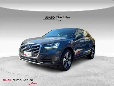 Usata Audi Q2 Design 116 CV (85 kW) 2018 Grigio SUV