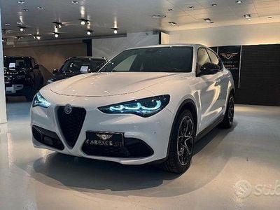 Second-hand Alfa Romeo Stelvio 160 CP (117 kW) 2023 Alb SUV