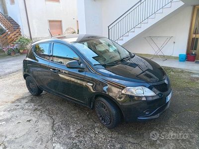 Usata Lancia Ypsilon 2021 Nero Utilitaria