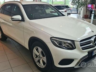 Usata Mercedes GLC250 204 CV (150 kW) 2018 Bianco SUV