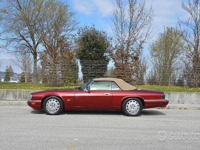 Usata Jaguar XJS 232 CV (170 kW) 1996 Rosso Cabrio