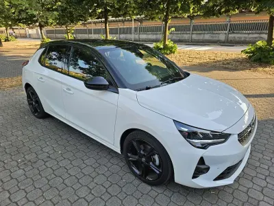 Usata Opel Corsa GS Line 101 CV (74 kW) 2021 Bianco Utilitaria