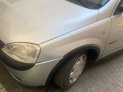 Usata Opel Corsa Comfort 58 CV (42 kW) 2001 Utilitaria