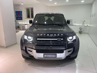 Usata Land Rover Defender 200 CV (147 kW) 2022 Grigio scuro metallizzato SUV