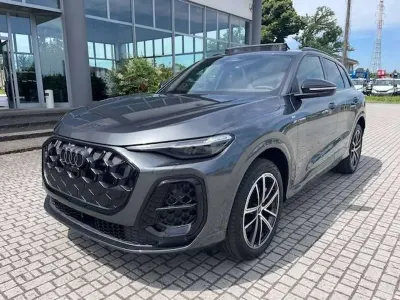 Nuova Audi Q5 S-Line 204 CV (150 kW) 2026 Grigio daytona SUV