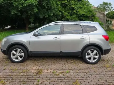 Usata Nissan Qashqai Acenta 103 CV (75 kW) 2009 Argento SUV